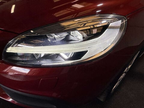 Volvo V40 1.5 V40 Cross Country Professional T3 Auto 5dr 54