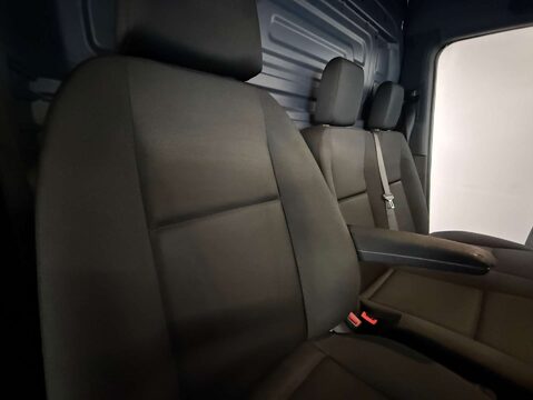 Mercedes-Benz Sprinter 2.0 Sprinter 315 Progressive CDI 11