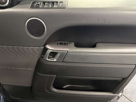 Land Rover Range Rover Sport 3.0 Range Rover Sport HSE SDV6 Auto 4WD 5dr 10