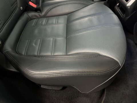 Land Rover Range Rover Sport 3.0 Range Rover Sport HSE SDV6 Auto 4WD 5dr 28