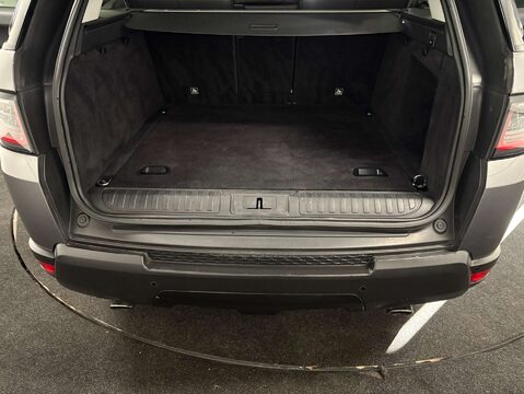Land Rover Range Rover Sport 3.0 Range Rover Sport HSE SDV6 Auto 4WD 5dr 33