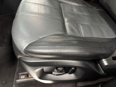 Land Rover Range Rover Sport 3.0 Range Rover Sport HSE SDV6 Auto 4WD 5dr 45