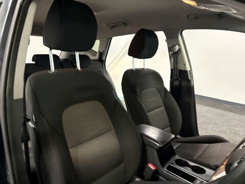 Hyundai TUCSON 1.6 Tucson SE Nav 48v MHEV CRDi 2WD 5dr 16