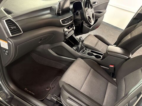Hyundai TUCSON 1.6 Tucson SE Nav 48v MHEV CRDi 2WD 5dr 49