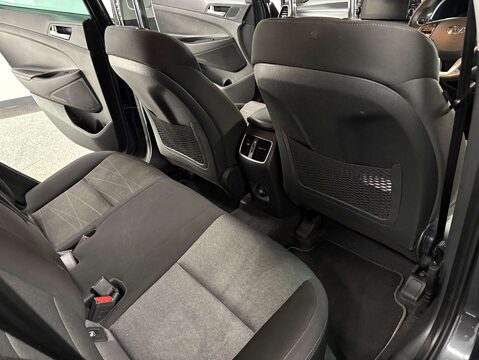 Hyundai TUCSON 1.6 Tucson SE Nav 48v MHEV CRDi 2WD 5dr 34