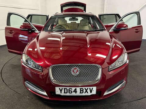 Jaguar XF 2.2 XF Luxury Sportbrake D Auto 5dr 8