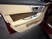 Jaguar XF 2.2 XF Luxury Sportbrake D Auto 5dr 37