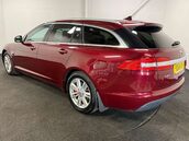 Jaguar XF 2.2 XF Luxury Sportbrake D Auto 5dr 3