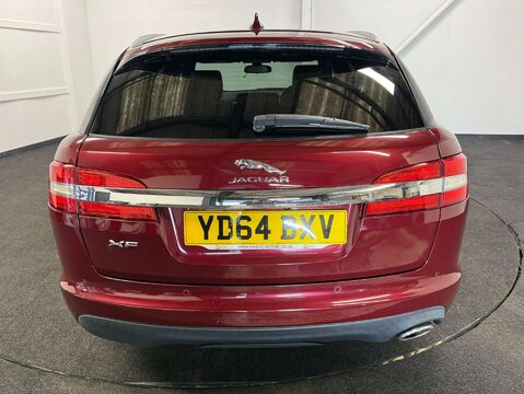 Jaguar XF 2.2 XF Luxury Sportbrake D Auto 5dr 4