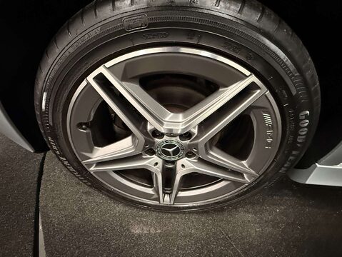 Mercedes-Benz A Class 2.0 A 200 D AMG Line Auto 5dr 37