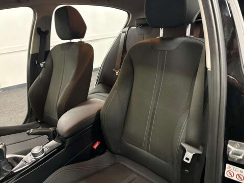 BMW 1 Series 1.5 118I Sport 5dr 43