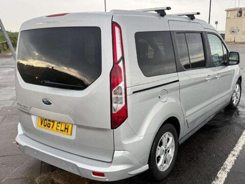 Ford Tourneo Connect 1.5 Tourneo Connect Grand Titanium TDCi Auto 5dr 2