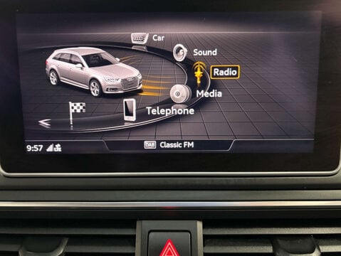 Audi A4 2.0 A4 Black Edition 40 TDI Quattro Semi-Auto 4WD 5dr 25