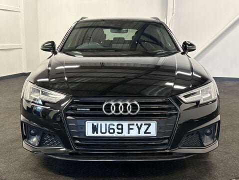 Audi A4 2.0 A4 Black Edition 40 TDI Quattro Semi-Auto 4WD 5dr 7