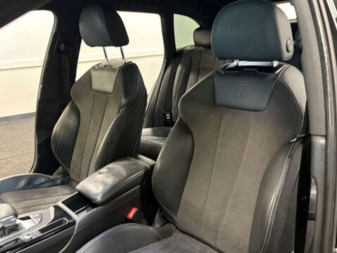 Audi A4 2.0 A4 Black Edition 40 TDI Quattro Semi-Auto 4WD 5dr 50