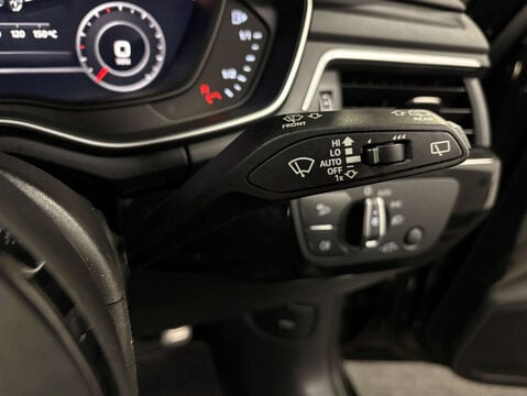 Audi A4 2.0 A4 Black Edition 40 TDI Quattro Semi-Auto 4WD 5dr 21