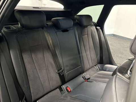 Audi A4 2.0 A4 Black Edition 40 TDI Quattro Semi-Auto 4WD 5dr 32