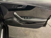 Audi A4 2.0 A4 Black Edition 40 TDI Quattro Semi-Auto 4WD 5dr 12