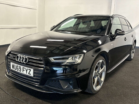 Audi A4 2.0 A4 Black Edition 40 TDI Quattro Semi-Auto 4WD 5dr 1