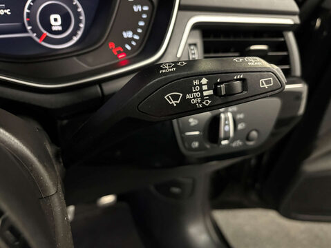 Audi A4 2.0 A4 Black Edition 40 TDI Quattro Semi-Auto 4WD 5dr 20