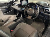 Toyota C-HR 1.8 C-HR Design HEV CVT 5dr 15