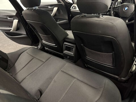 BMW 1 Series 1.5 118I SE Auto 5dr 31