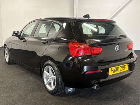 BMW 1 Series 1.5 118I SE Auto 5dr 3