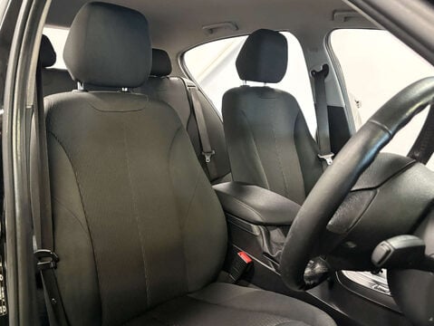 BMW 1 Series 1.5 118I SE Auto 5dr 10