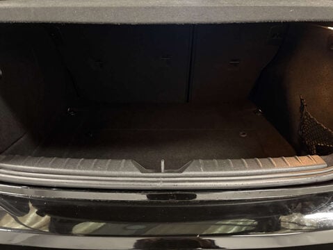 BMW 1 Series 1.5 118I SE Auto 5dr 34