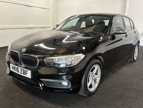 BMW 1 Series 1.5 118I SE Auto 5dr 1