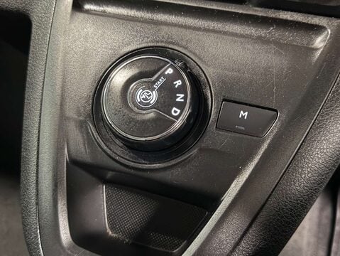 Peugeot Traveller 2.0 Traveller Allure Standard Blue HDi Auto 5dr 22