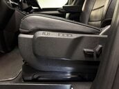 Peugeot Traveller 2.0 Traveller Allure Standard Blue HDi Auto 5dr 37