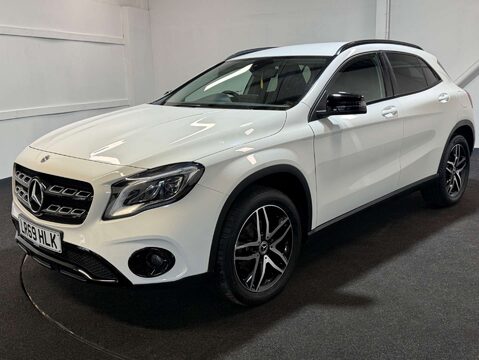 Mercedes-Benz GLA 1.6 GLA 180 Urban Edition Auto 5dr 1