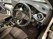 Mercedes-Benz GLA 1.6 GLA 180 Urban Edition Auto 5dr 11