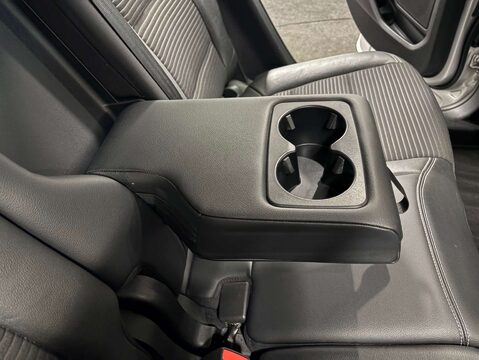 Ford Kuga 2.5 Kuga Titanium PHEV CVT 5dr 32