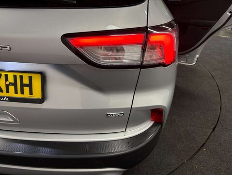 Ford Kuga 2.5 Kuga Titanium PHEV CVT 5dr 52