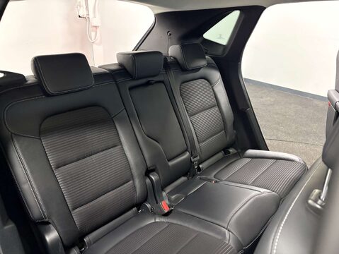 Ford Kuga 2.5 Kuga Titanium PHEV CVT 5dr 29