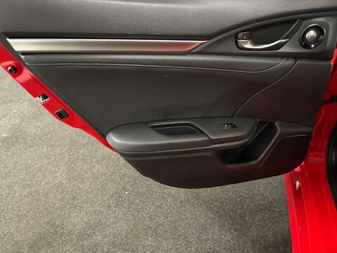 Honda Civic 1.0 Civic EX VTec CVT 5dr 37