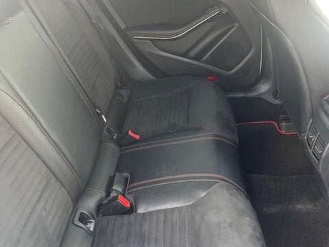 Mercedes-Benz CLA Class 1.6 CLA 200 AMG Line Night Edition 4dr 4