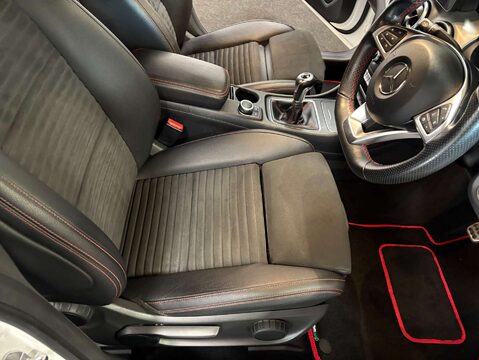 Mercedes-Benz CLA Class 1.6 CLA 200 AMG Line Night Edition 4dr 15