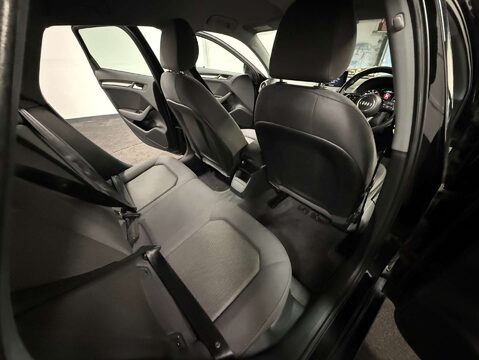 Audi A3 1.0 A3 Sportback 30 TFSI SE Technik 5dr 19