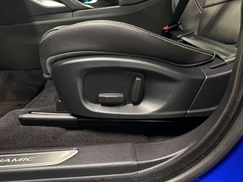 Jaguar E-Pace 2.0 E-Pace R-Dynamic S D AWD Auto 4WD 5dr 39