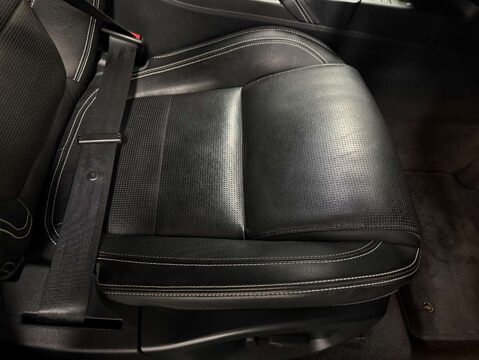 Jaguar E-Pace 2.0 E-Pace R-Dynamic S D AWD Auto 4WD 5dr 11