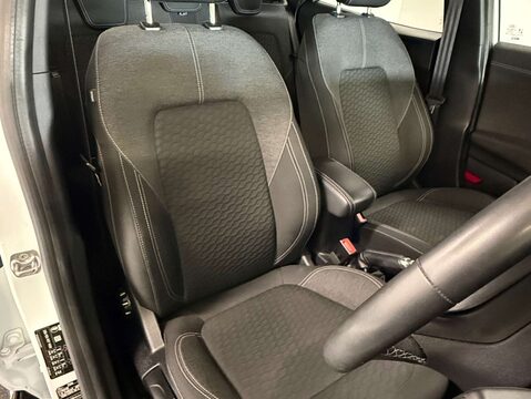 Ford Puma 1.0 Puma Titanium MHEV 5dr 12