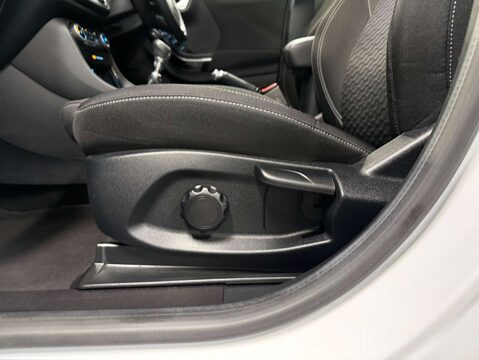 Ford Puma 1.0 Puma Titanium MHEV 5dr 39