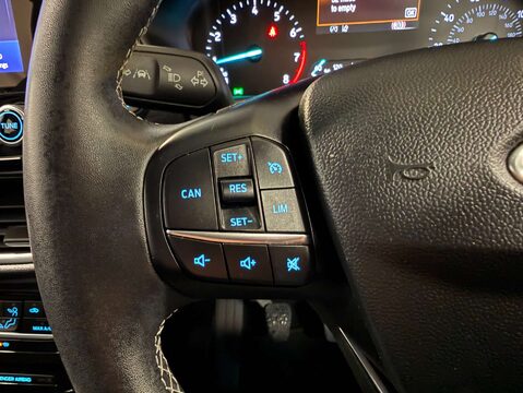 Ford Puma 1.0 Puma Titanium MHEV 5dr 17