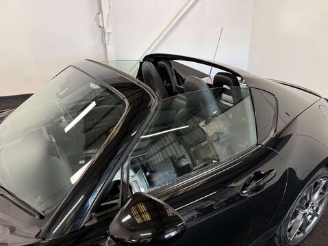 Mazda MX-5 2.0 MX-5 RF Sport Nav Auto 2dr 11