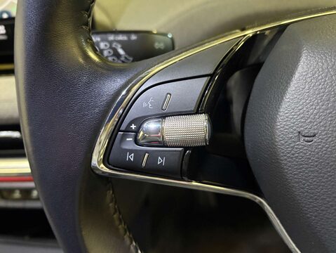 Skoda Enyaq Enyaq IV 60 5dr 17