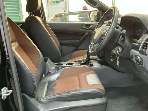 Ford Ranger 3.2 Ranger Wildtrak 4x4 Double Cab TDCi Auto 4WD 5dr 10