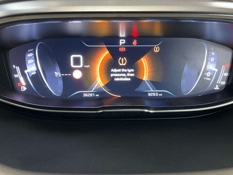 Peugeot 3008 1.2 3008 Allure PureTech S/S Auto 5dr 8